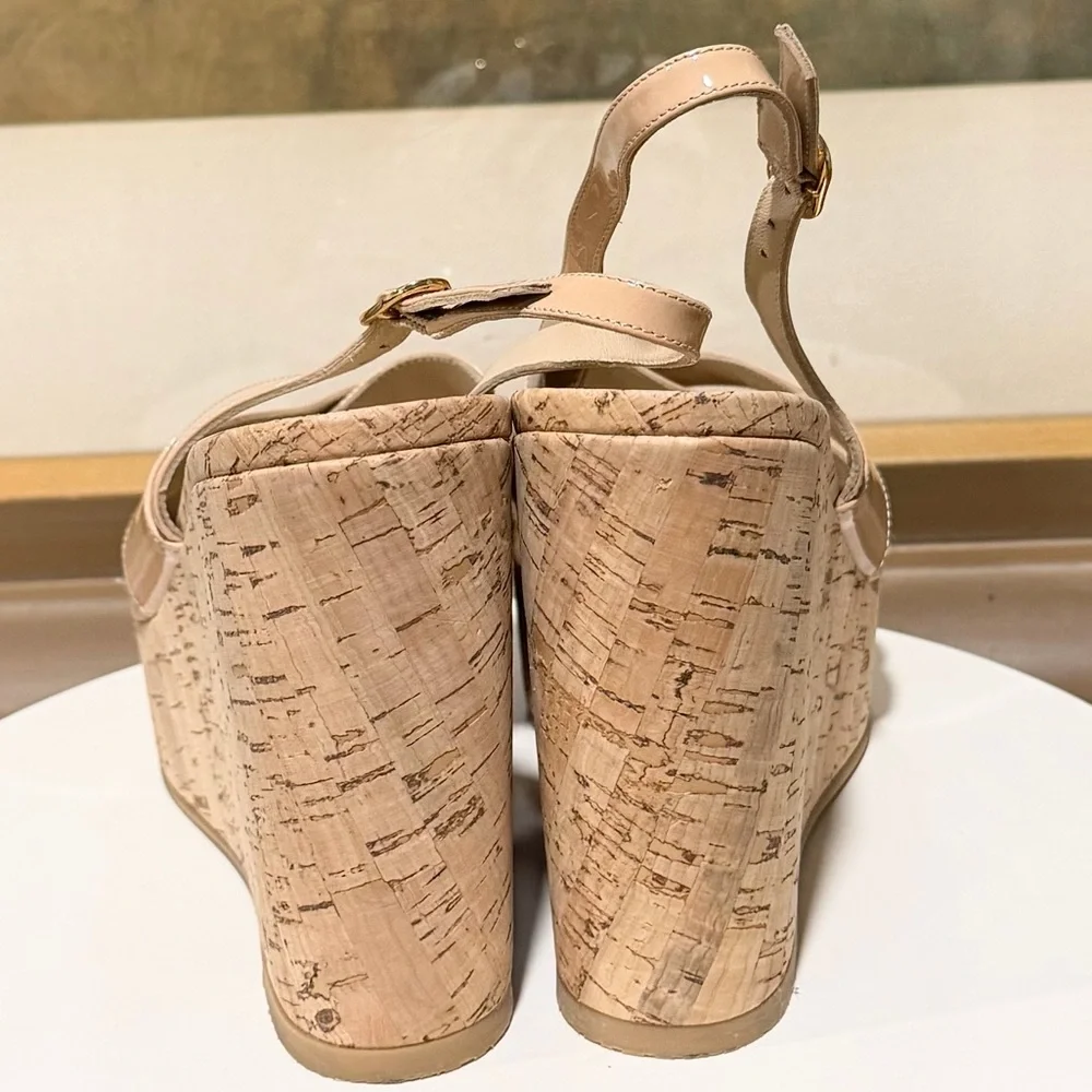 🌹STUART WEITZMAN🌹 Dayna Slingback Wedge Adobe Beige Size: 7.5B - Picture 9 of 12